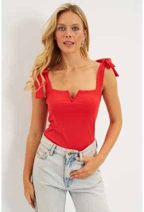 Kadın Kırmızı Omuz Bağlamalı Bluz EY2795