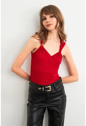 Kadın Kırmızı Omuz Büzgülü Kruvaze Bluz EY3039