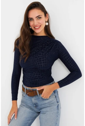 Kadın Lacivert Desenli Büzgülü Bluz LPP1279