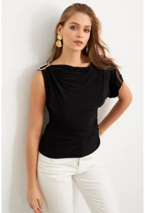 Kadın Siyah Aksesuarlı Asimetrik Kol Bluz VA102