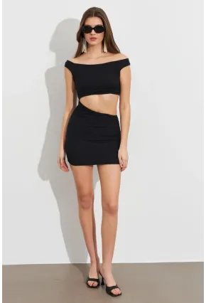Kadın Siyah Bel Dekolteli Astarlı Mini Elbise ZH319