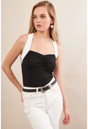 Kadın Siyah-beyaz Kontrast Askılı Bluz Ey3102