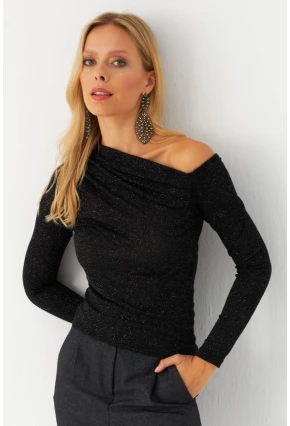 Kadın Siyah Çapraz Yaka Simli Bluz ERL10060