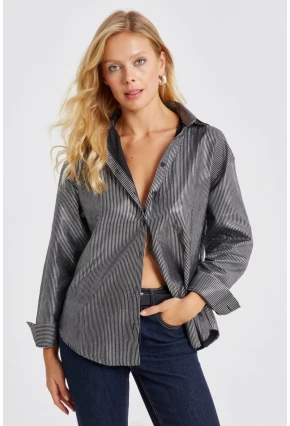Kadın Siyah Çizgili Parlak Gömlek SF2531