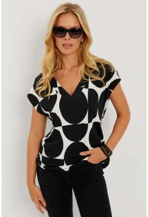 Kadın Siyah-Ekru V Yaka Desenli Bluz AYD293