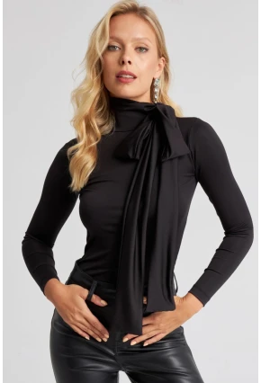 Kadın Siyah Fiyonklu Bluz EY2670