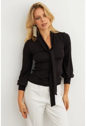 Kadın Siyah Fularlı Bluz EY3007