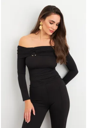 Kadın Siyah Halka Aksesuarlı Madonna Yaka Crop Bluz RLO3043