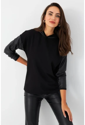 Kadın Siyah Kapüşonlu Sıvama Detaylı Sweatshirt MTF37