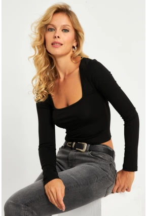 Kadın Siyah Kare Yaka Crop Bluz B3058