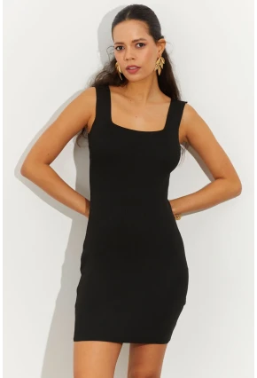 Kadın Siyah Kare Yaka Triko Mini Elbise SMT178