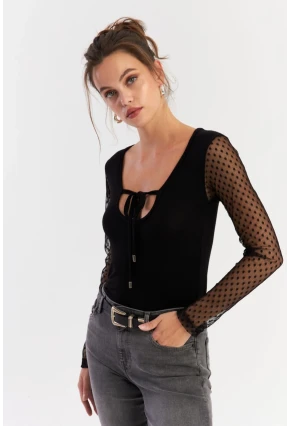 Kadın Siyah Kolları Tül Bluz EY2917
