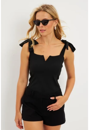 Kadın Siyah Omuz Bağlamalı Bluz EY2795