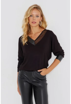 Kadın Siyah Suni Deri Detaylı Salaş Bluz ST827