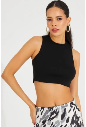 Kadın Siyah Triko Crop Triko Bluz KZ2447