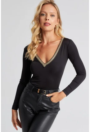 Kadın Siyah V Yaka Bluz EY2673