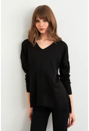 Kadın Siyah V Yaka Triko Kazak YİL549
