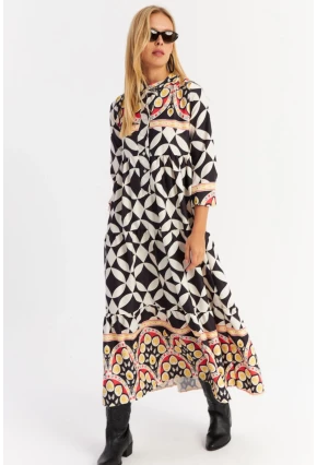 Kadın Siyah Volanlı Desenli Maxi Elbise YLE14