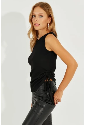 Kadın Siyah Yanı Büzgülü Kaşkorse Bluz TH1093