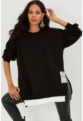 Kadın Siyah Yanları Fermuarlı Oversize Sweatshirt BK231095