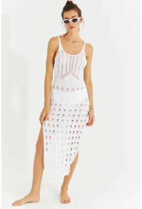 Kadın Beyaz Ajurlu Triko Maxi Elbise SF2504