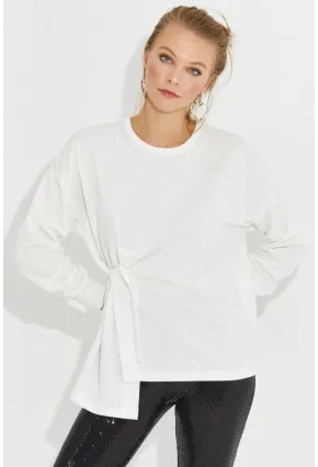 Kadın Beyaz Bağlamalı Sweatshirt Yİ2493
