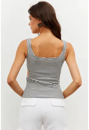 Kadın Beyaz Beli Pencereli Çizgili Kısa Bluz PP7364