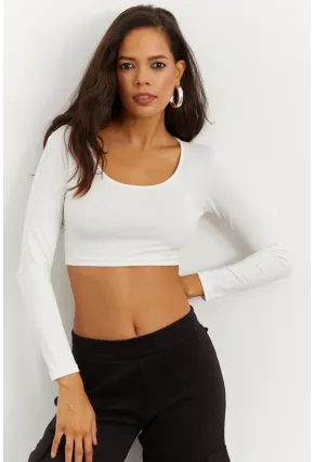 Kadın Beyaz Crop Bluz CG261