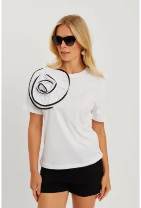 Kadın Beyaz Gül Aksesuarlı T-Shirt SF12740