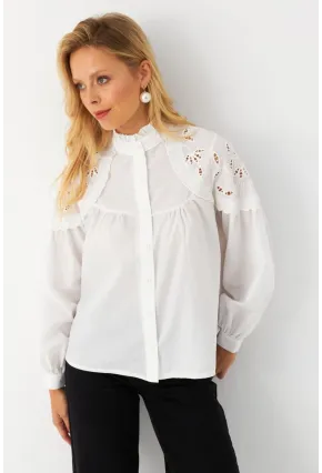 Kadın Beyaz Nakışlı Gömlek MQS2093
