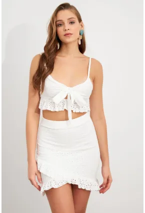Kadın Beyaz Önü Bağlamalı Mini Etekli Takım LİT1088