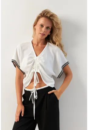 Kadın Beyaz Önü Büzgülü Bluz XL2039