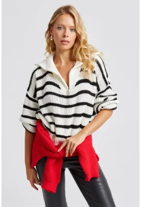 Kadın Beyaz-Siyah Fermuarlı Çizgili Kazak MSS133