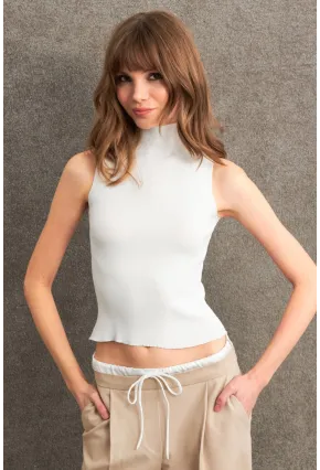 Kadın Beyaz Triko Kolsuz Bluz YV305