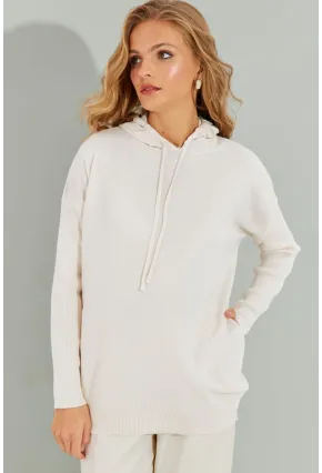 Kadın Ekru Kapüşonlu Cepli Triko Kazak YZ520