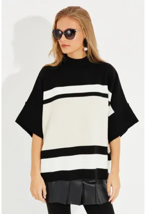 Kadın Ekru-Siyah Panço Kazak SF2513