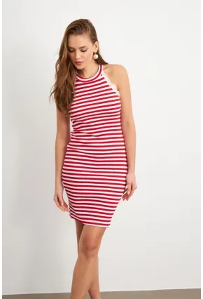 Kadın Kırmızı Dantel Detaylı Çizgili Midi Elbise MK36