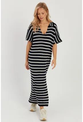 Kadın Lacivert-Ekru Ajurlu Triko Midi Elbise YZ622