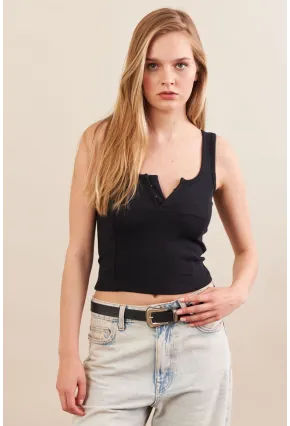 Kadın Siyah Agraflı Kısa Bluz ZH167