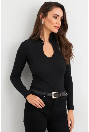Kadın Siyah Aksesuarlı Pencereli Kaşkorse Bluz EY3032