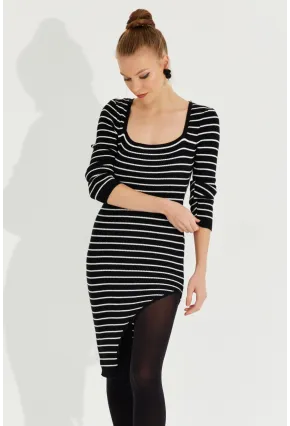 Kadın Siyah Asimetrik Çizgili Triko Elbise SF2517