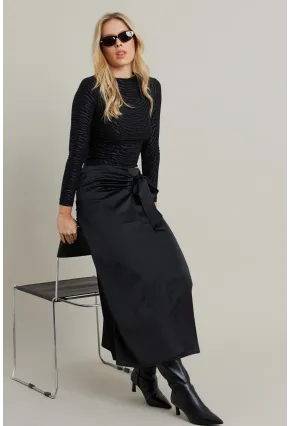 Kadın Siyah Bağlama Detaylı Anvelop Midi Etek CAR1100