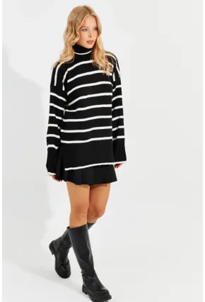 Kadın Siyah Balıkçı Yaka Çizgili Kazak Q976