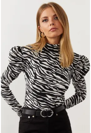 Kadın Siyah-Beyaz Balon Kol Zebra Desen Bluz EY1062