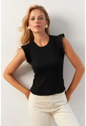 Kadın Siyah-Beyaz İkili Omuz Fırfırlı Bluz MK25