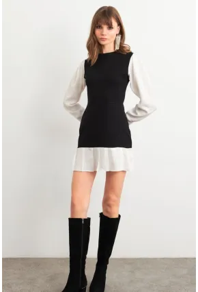 Kadın Siyah-Beyaz Renk Bloklu Mini Elbise HOR0052