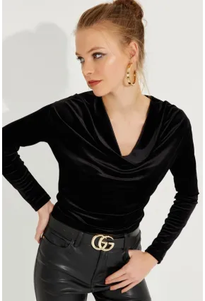 Kadın Siyah Degaje Yaka Kadife Bluz LPP1242