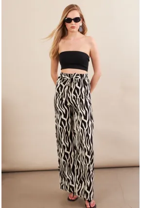 Kadın Siyah-Ekru Zebra Desenli Yüksel Bel Pantolon PİK50