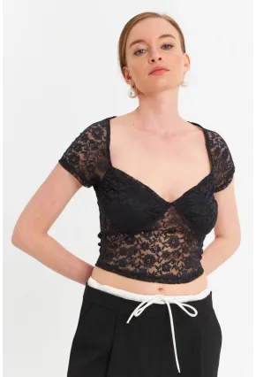 Kadın Siyah Kalp Yaka Tül Crop Bluz TPG05