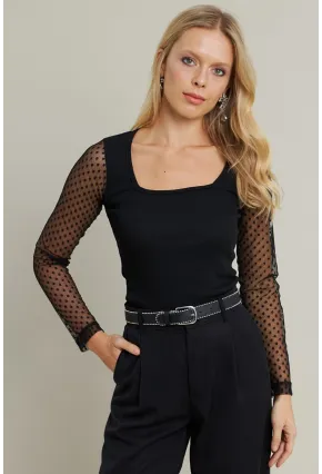 Kadın Siyah Kolları Tül Kare Yaka Kaşkorse Bluz TF33